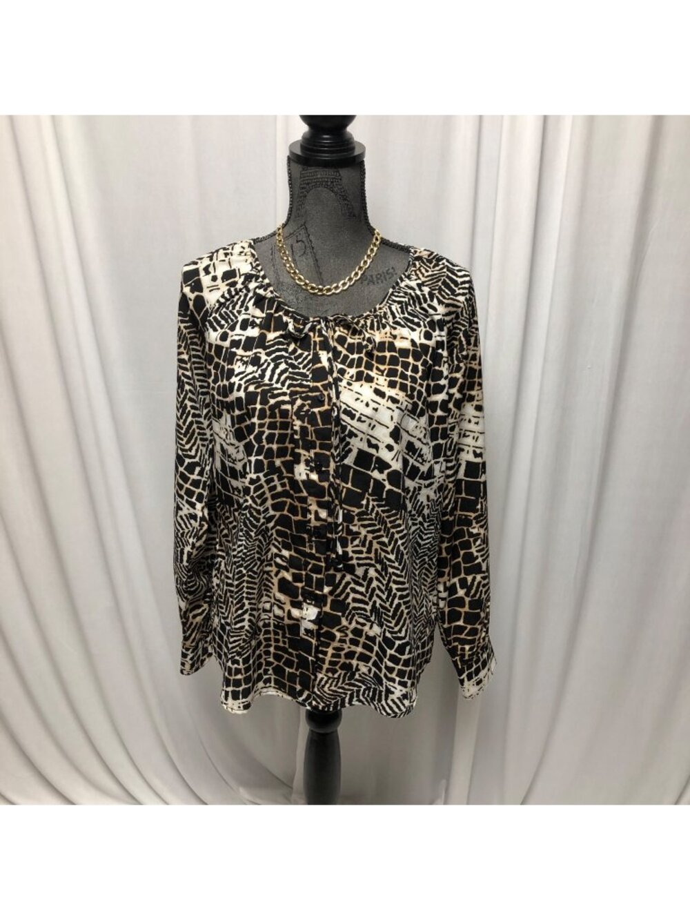 Milano Blouse Womens Size Small Black Brown Animal Print Long Sleeve Buttons NEW